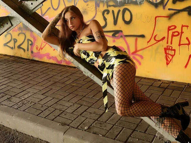 DINAHOT free sexy photo