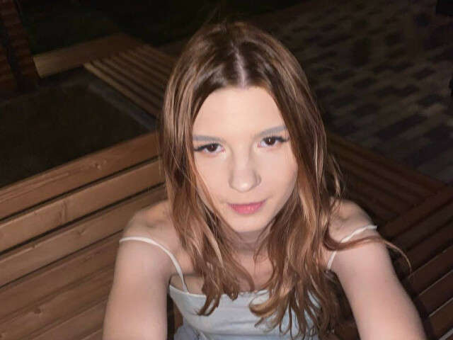 GLORIARED free sexy photo