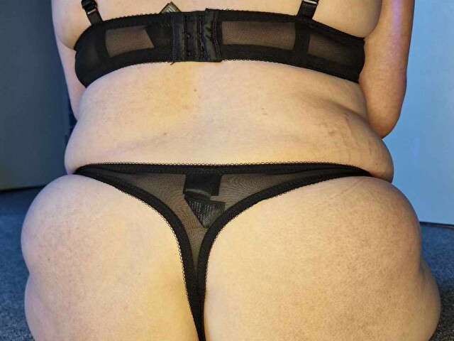 NOVEMEA free sexy photo