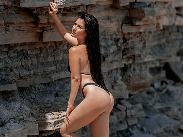 LADYX90 free hard sexy photo