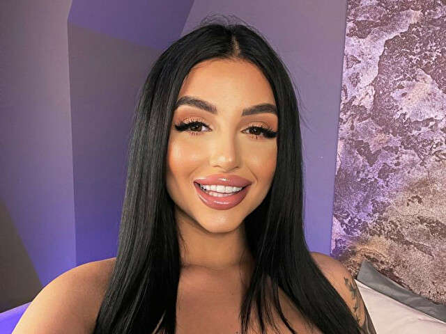 ANGELINAYVES free sexy photo