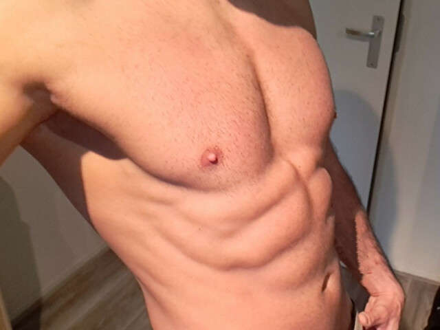 RICONL free sexy photo