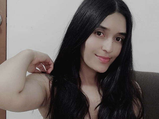 ZOESIRENE free sexy photo