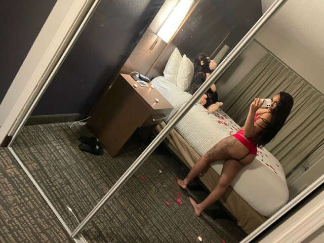AQUAFINAA free sexy photo