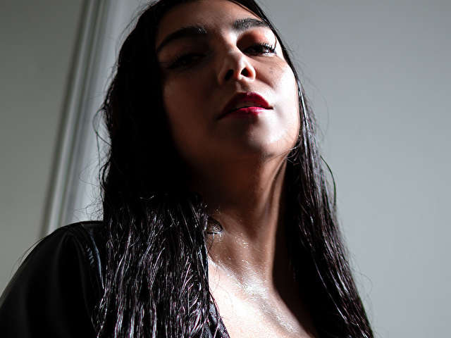 KARLAH free sexy photo