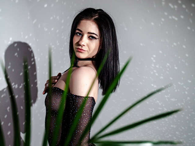 KIRACUTE free sexy photo