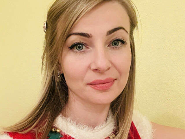 YOURKISSES free sexy photo