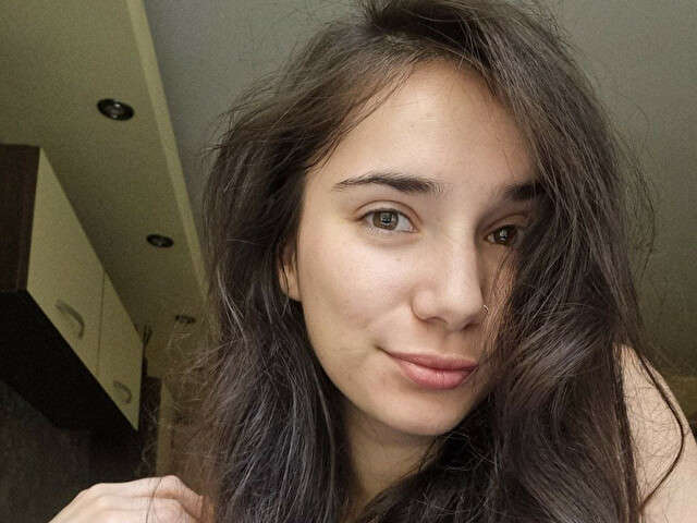 LINDALOVE free sexy photo