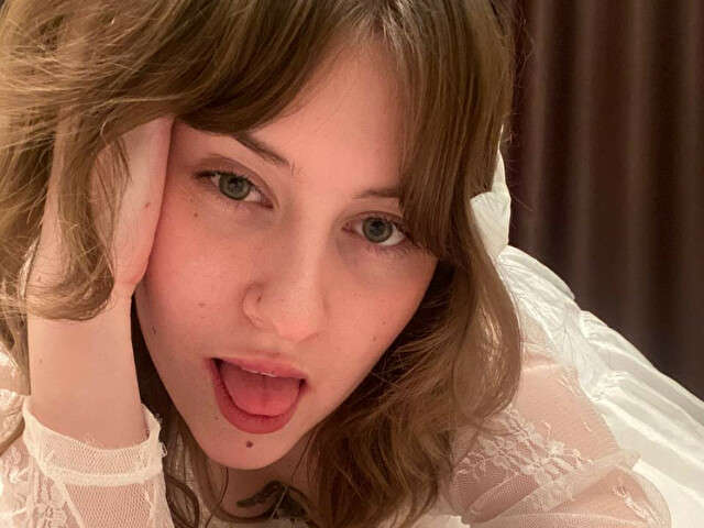YUMMYPOLLY free sexy photo