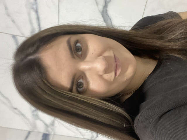 BROWNEYESSS free sexy photo