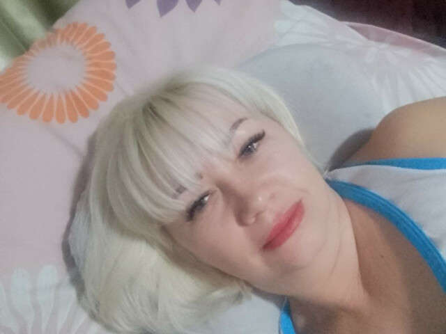 ANGELASWEETY free sexy photo
