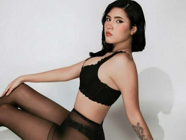 MEIBLACKWOOD free sexy photo
