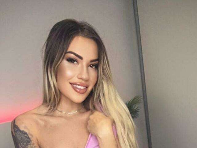 ZOEYMARIE free sexy photo