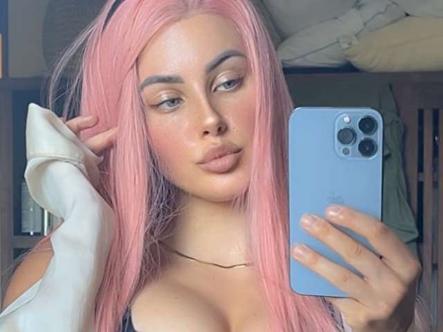 NINAPEREZ free sexy photo