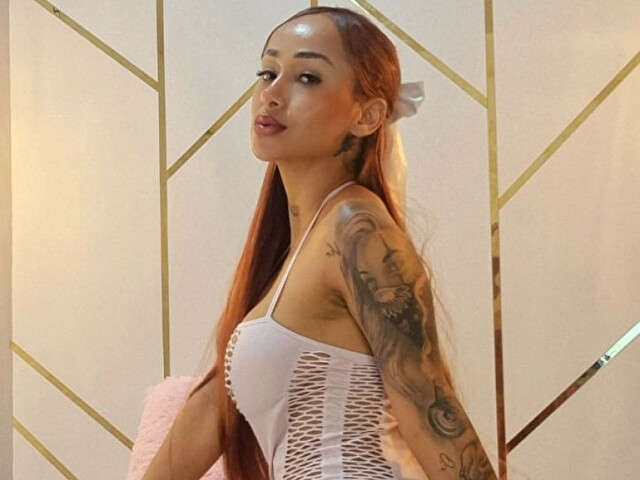MIABRUNETTE free sexy photo
