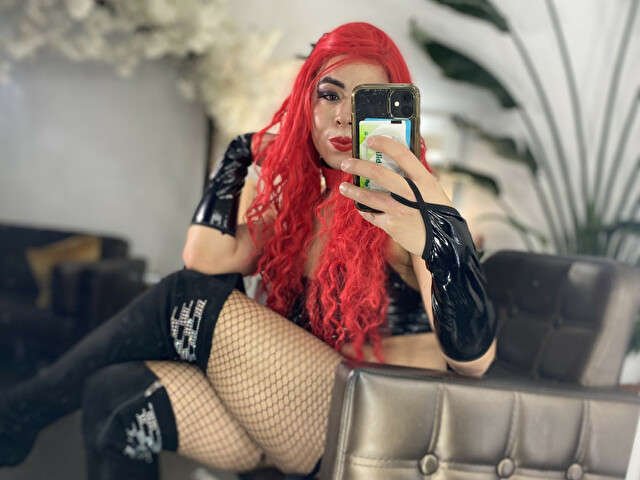 SOPHIEBTS free sexy photo