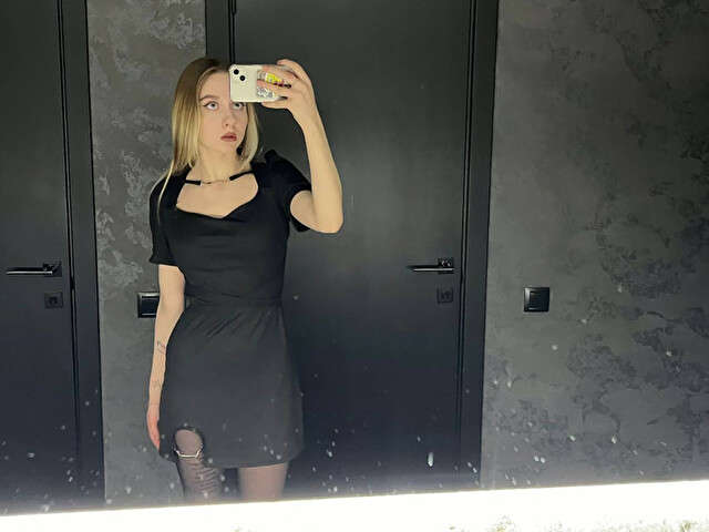 SEXYMEYES free sexy photo