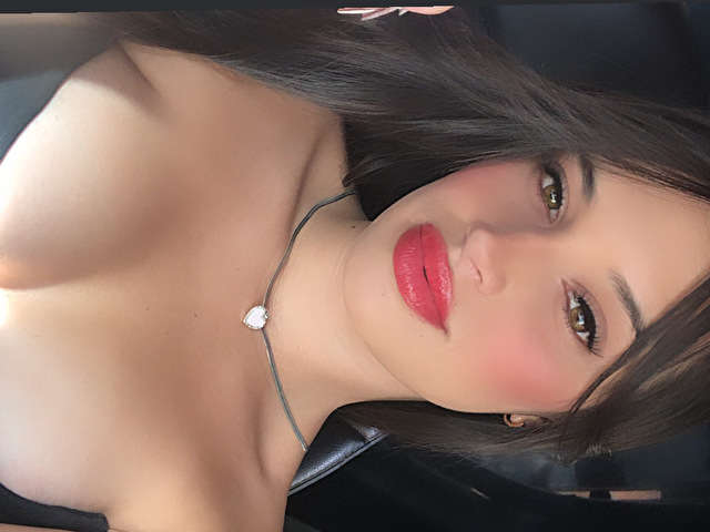 LAURENJHONSO free sexy photo