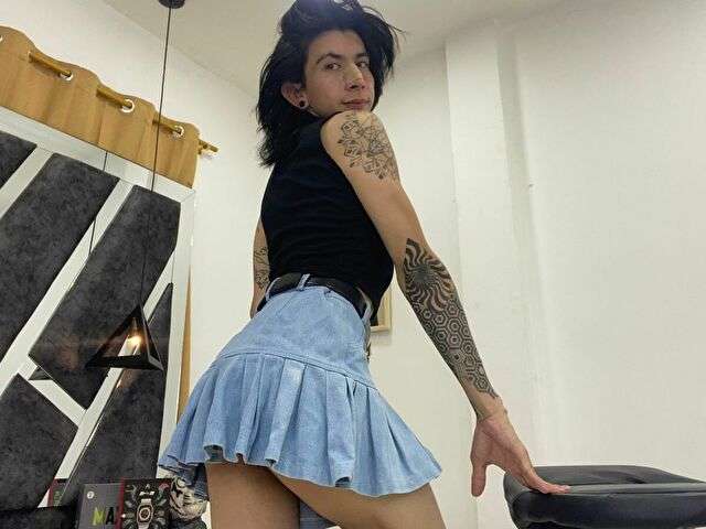 MAYATAYLOR free sexy photo
