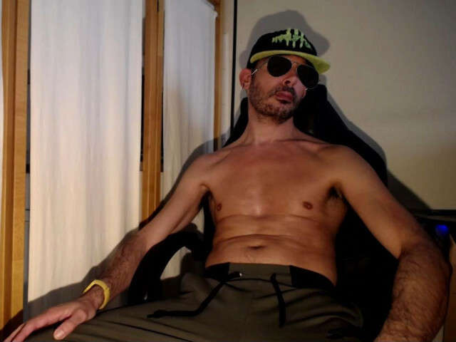 ARABPORNGUY free sexy photo