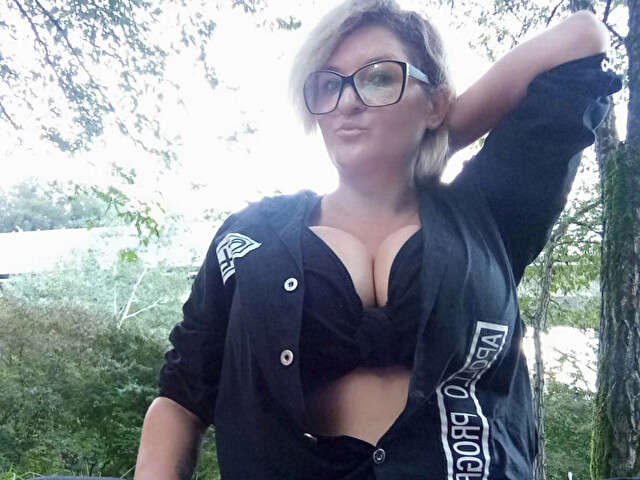 ALEXASEXWOW free sexy photo