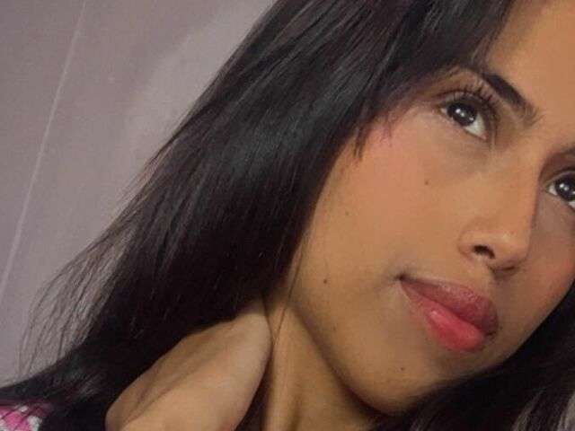 ANNYTAFUR free sexy photo
