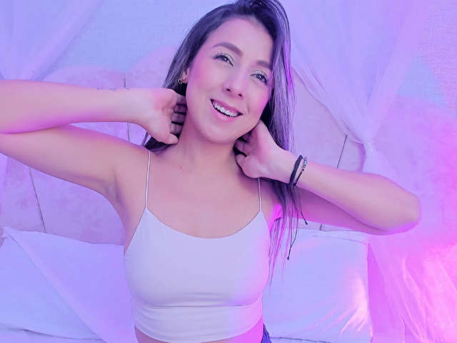 AMYBROWNS free sexy photo