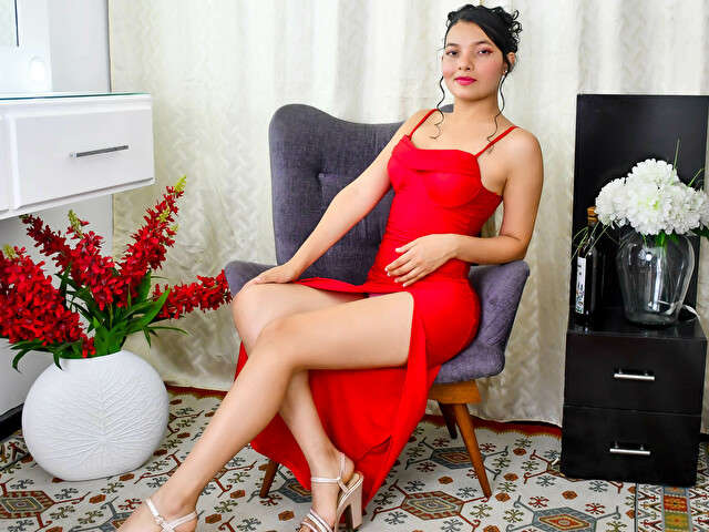 MELANYG free sexy photo