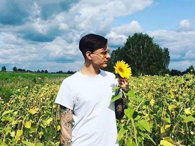 MRBAPHOMETH free sexy photo