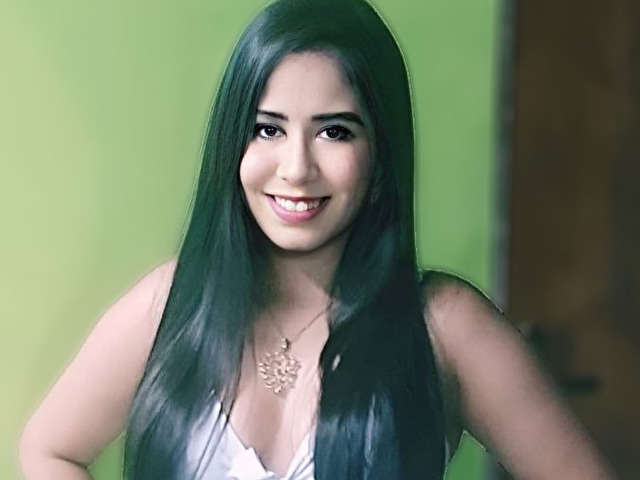 KARENLATINA free sexy photo