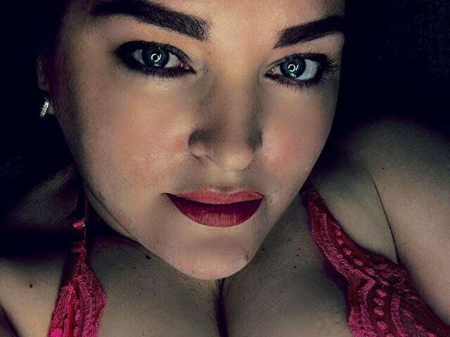 ROSEXXL free sexy photo