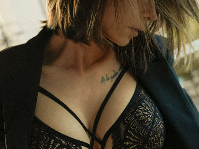 HILARYDUFF free sexy photo
