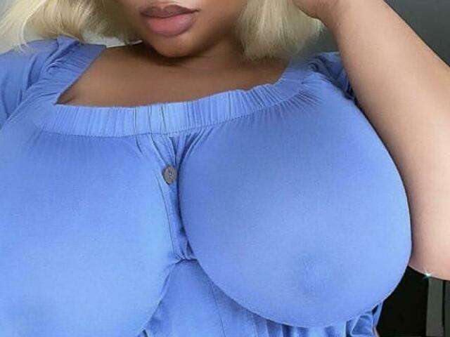 TITTYPENNY free sexy photo