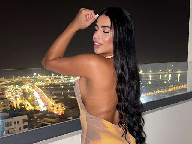 ANITAG free sexy photo