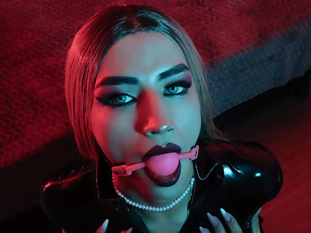 TANIAKLAUS free hard sexy photo