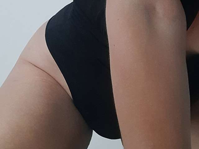 REBECAAYATA free sexy photo