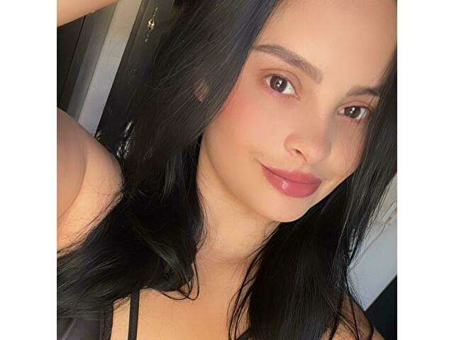 URSULAJONES free sexy photo