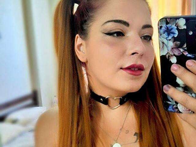 LOLAFOXIX free sexy photo