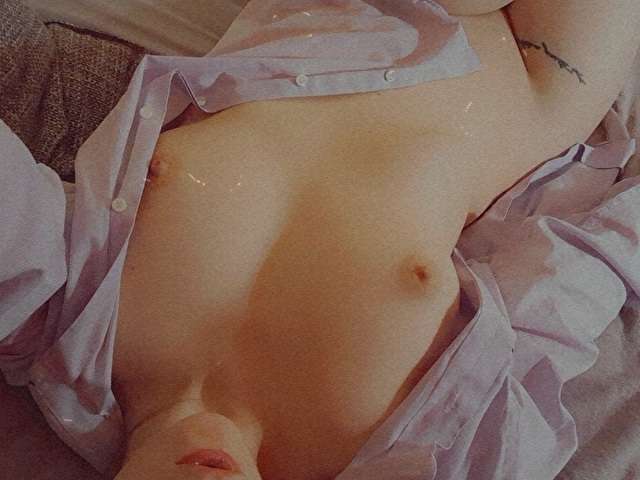 ARIELL free hard sexy photo