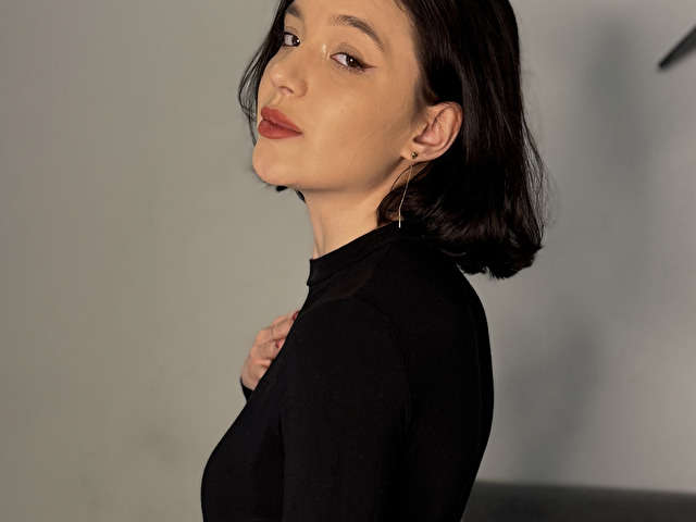 MICHELLLE free sexy photo