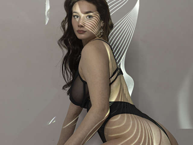 TOOSEXXY free sexy photo