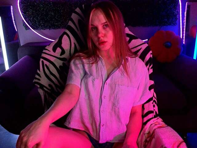 DYNABAE free sexy photo
