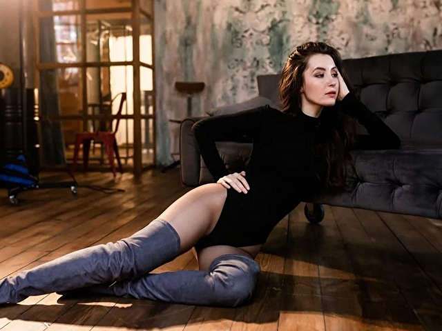 CAMSY free sexy photo