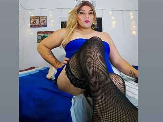 BIGCUMSOFIA free sexy photo