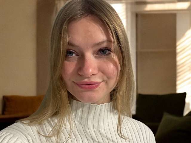 MILLIEDESIRE free sexy photo