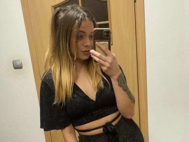 BEAUTYBUFFY free sexy photo