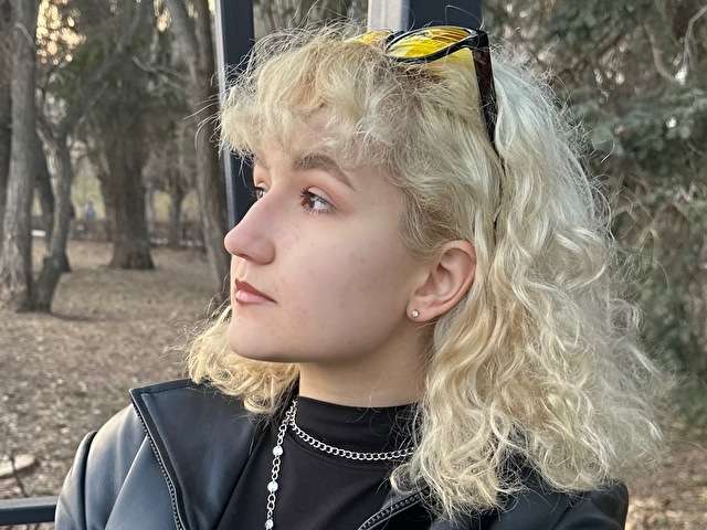 ELIZAWOOLER free sexy photo
