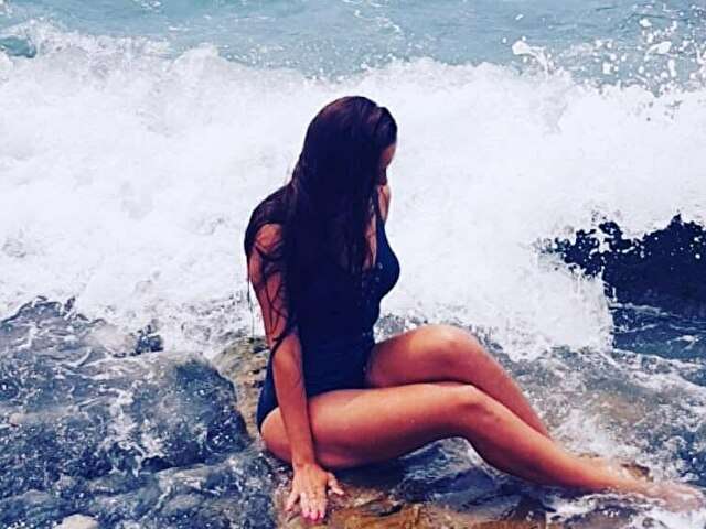 ANORA free sexy photo