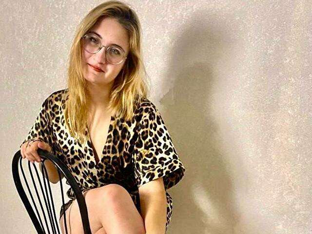 MISSXELSA free sexy photo