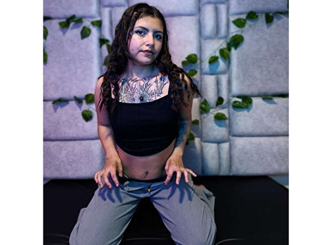 KAATEE free sexy photo